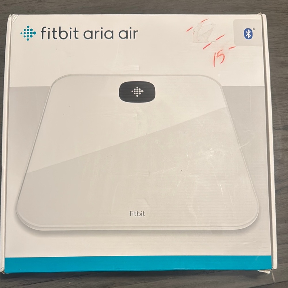 Fitbit Aria Air in White with Bluetooth